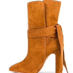 Revolve Hazel Bootie Size 9.5